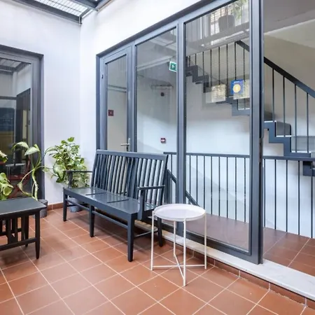 Apartmán Cute Compact 1bd1bath Gem Shared Terrace! #397 *