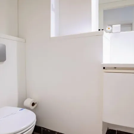 Cute Compact 1bd1bath Gem Shared Terrace! #397