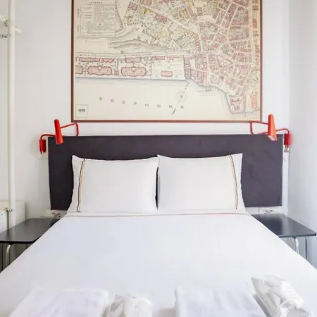 Cute Compact 1bd1bath Gem Shared Terrace! #397