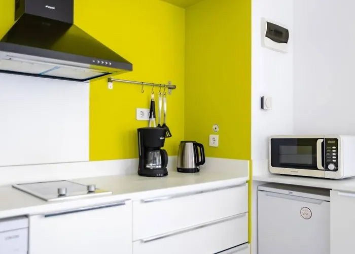 Cute Compact 1bd1bath Gem Shared Terrace! #397 Апартаменты