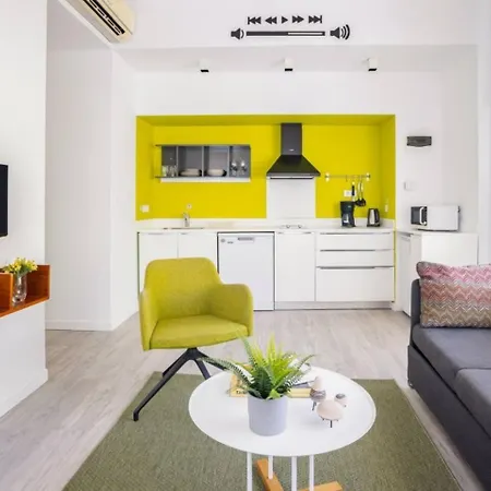 Daire Cute Compact 1bd1bath Gem Shared Terrace! #397 *